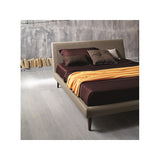 J&M Furniture Metropolitan Platform Bed