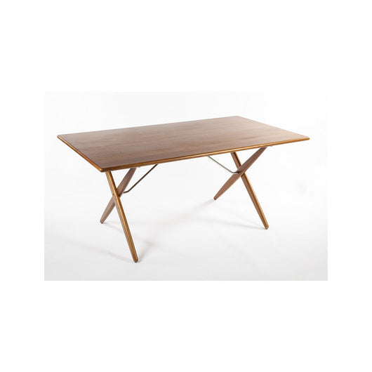 Control Brand Brabart Dining Table